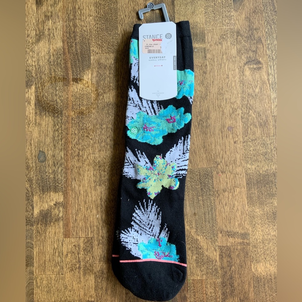 BNWT Stance Island Fever Hi Sock One Size